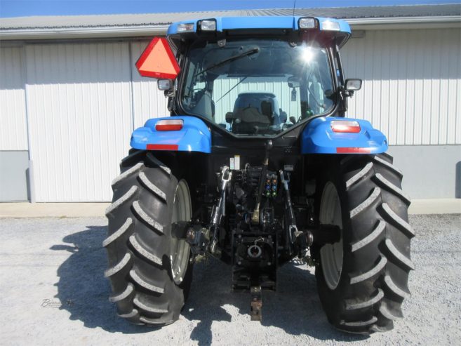 Tractor New Holland T6030 con cargador